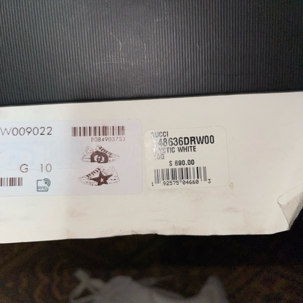 Authentic Gucci shoes - Picture 4 of 4